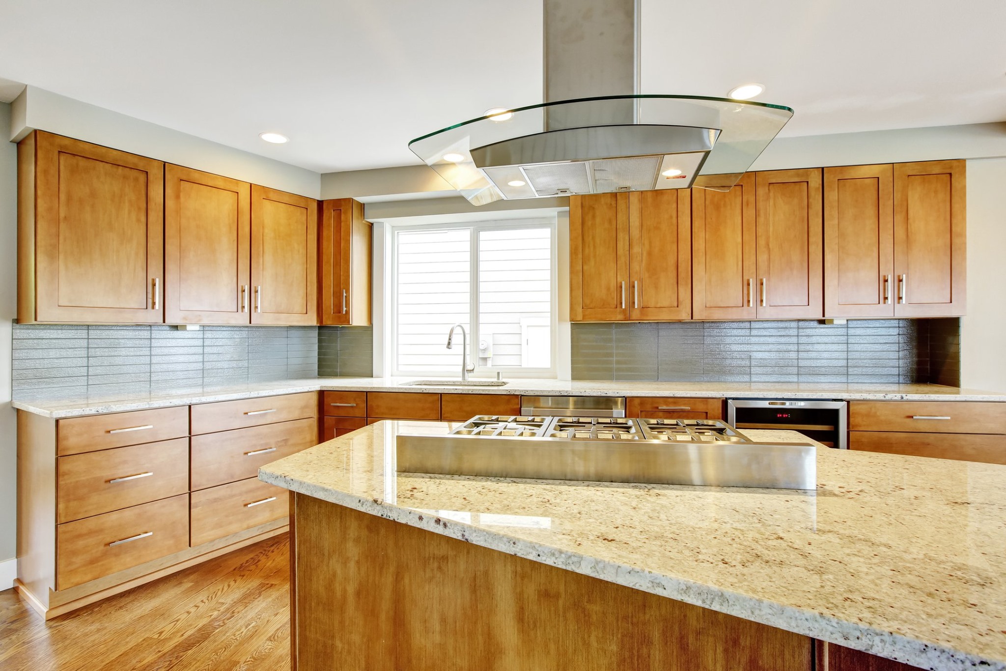 services-03 62522801 2182561581860808 1081780946216157184 N